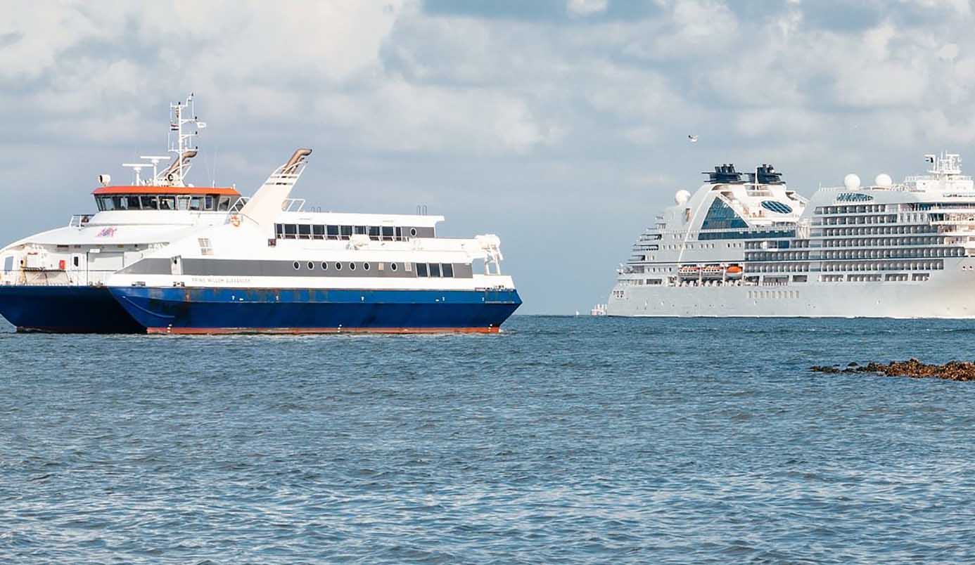 Per Boot naar Middelburg: Eindeloze Schoonheid Langs de Route